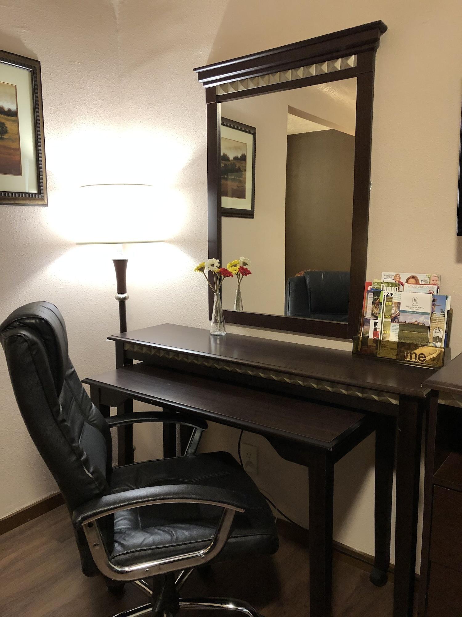 Value Inn Motel Eugene Airport Экстерьер фото